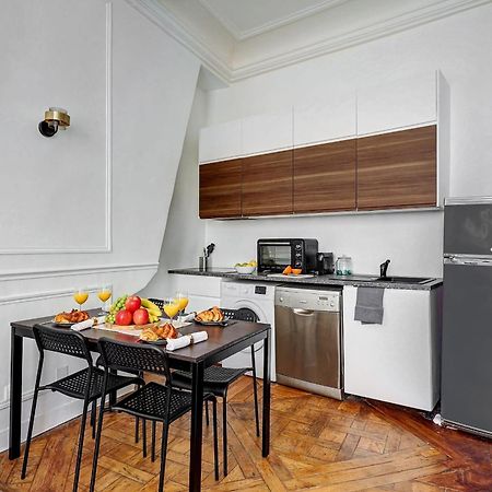 Eiffel Tower & Invalides - 1Br - Cityapartmentstay Париж Екстериор снимка
