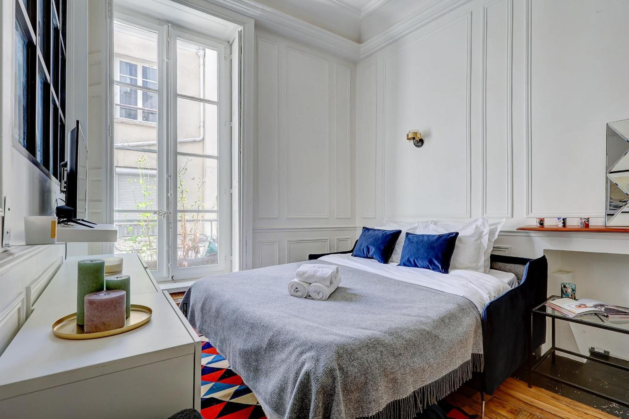 Eiffel Tower & Invalides - 1Br - Cityapartmentstay Париж Екстериор снимка